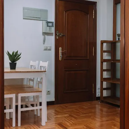 Centrico Y Acogedor En By ויגו