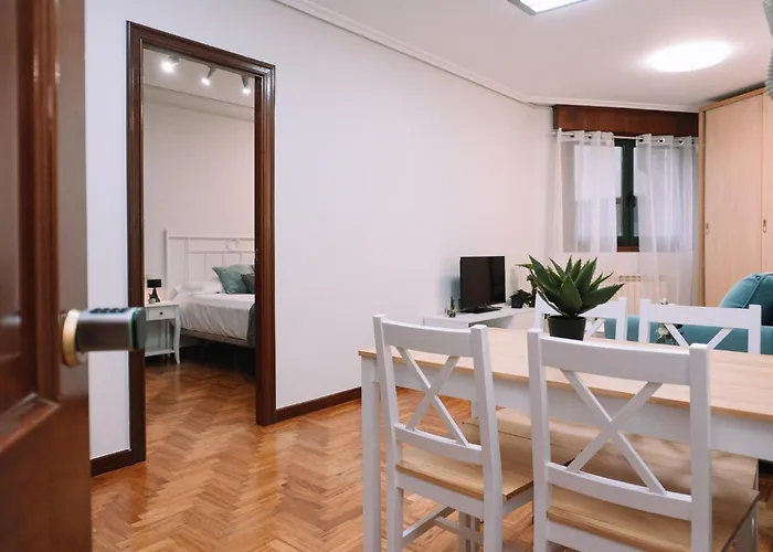 Centrico Y Acogedor En By * Vigo